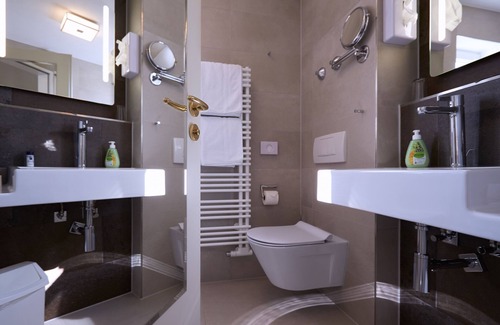 Hallbergmoos Hotel | Hotel Alter Wirt