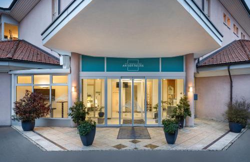 Gisikon Hotel | Hotel an der Reuss
