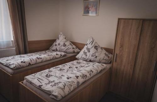 Rumburk Hotel | Hotel Apartment Faraon