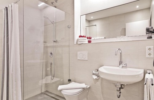 Altenerding Hotel | Hotel Apfelbaum