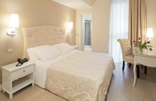 Pavia Hotel | Hotel Aurora