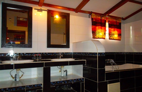 Grand Popo House | Hotel Awalé Plage - Village vacances