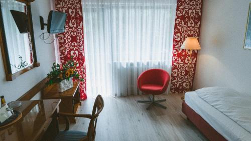 Bad Konig Hotel | Hotel Büchner Garni