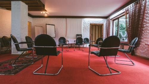 Bad Konig Hotel | Hotel Büchner Garni