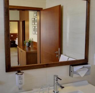 Zlin Hotel | Hotel Baltaci Atrium