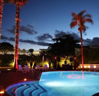 Giugliano in Campania House | Hotel Barbarella Swimming