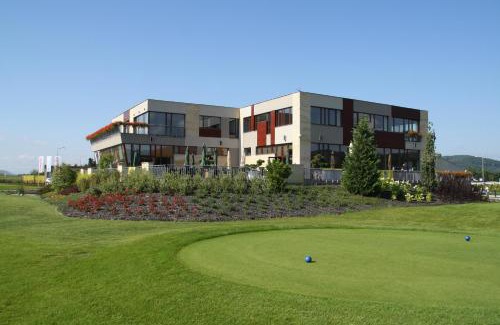 Beroun Hotel | Hotel Beroun Golf Club