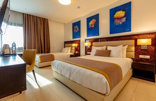 Algiers Hotel | Hotel Best Night 2