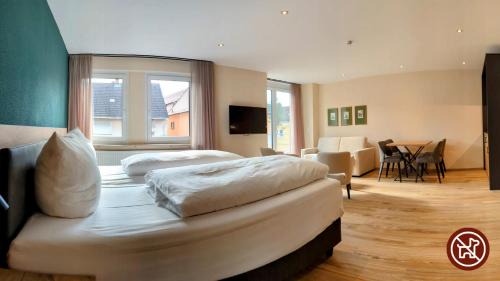 Memmelsdorf Hotel | Hotel Brauerei Gasthof Höhn