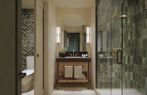 Saratoga Springs Hotel | Hotel Brookmere & Arbor Spa
