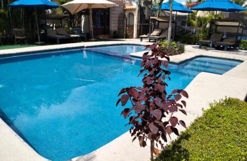 Barrio de Santa Ana Hotel | Hotel Bungalows La Era