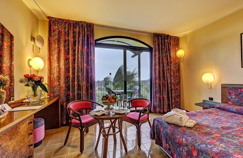 Chianchitta-Pallio Hotel | Hotel Caesar Palace