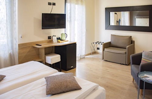 Domaso Hotel | Hotel Camping Europa