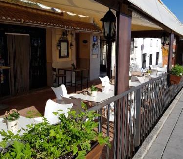 Torrejon El Rubio Hotel | Hotel Carvajal