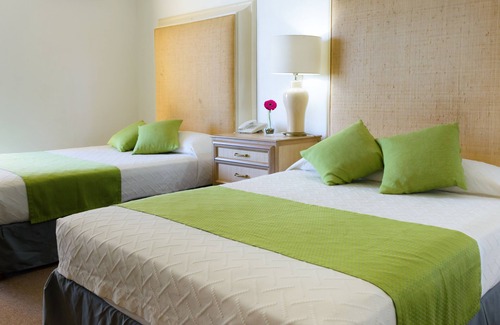 Lazaro Cardenas Hotel | Hotel Casablanca