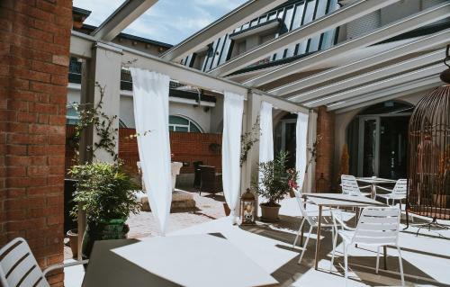Reggiolo Hotel | Hotel Cavallo Bianco