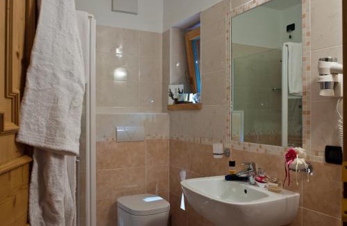 Cogolo Hotel | Hotel Chalet Alpenrose Bio Wellness Naturaktivhotel