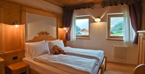 Cogolo Hotel | Hotel Chalet Alpenrose Bio Wellness Naturaktivhotel