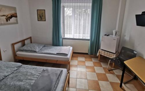 Zdzieszowice Hostel | Hotel Colibri