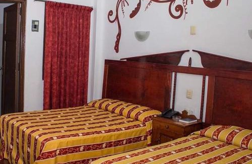 Manzanillo Hotel | Hotel Colonial