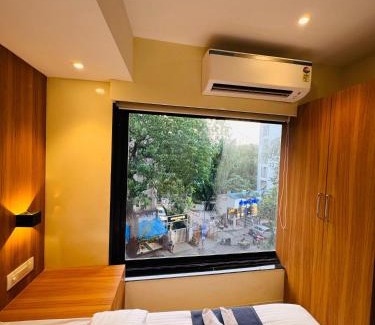 Chembur East Hotel | Hotel Comfort Castle