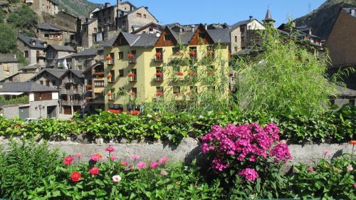 Llavorsi Hotel | Hotel De Rei