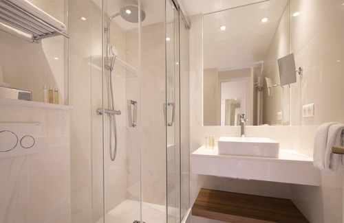 7th Arrondissement Hotel | Hotel de Suede Saint Germain