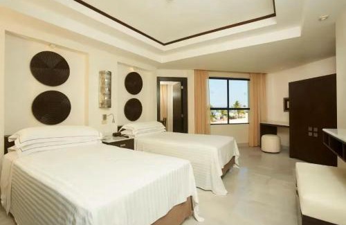 Chanakyapuri Hotel | Hotel De Tarrky Near Airport