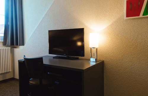 Yvonand Hotel | Hotel de ville d'Yvonand