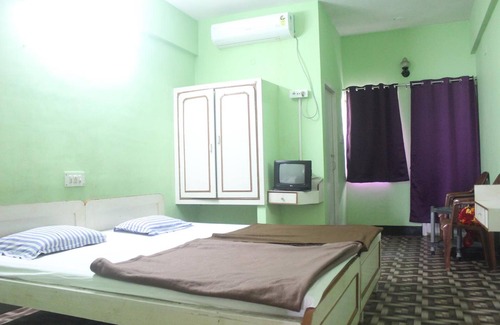 Bakkhali Hotel | Hotel Deepak
