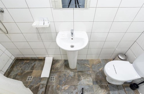 Kolpino Hotel | Hotel Den i Noch