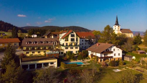 Sankt Oswald Hotel | Hotel des Glücks - Landhotel Fischl