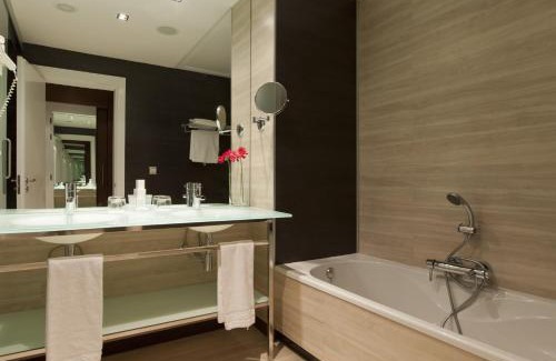 Zaragoza Hotel | Hotel Diagonal Plaza