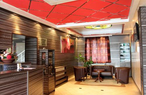 Lukovit Hotel | Hotel Diplomat Park