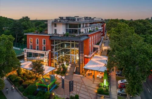 Debrecen Hotel | Hotel Divinus