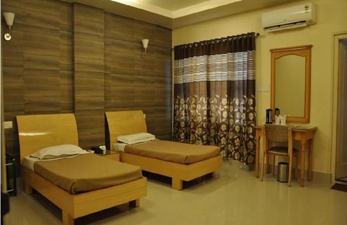 Udhampur Hotel | Hotel Dolphin, Udhampur