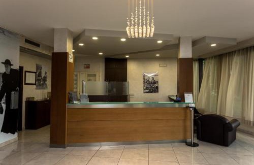 Brescello Hotel | HOTEL DON CAMILLO