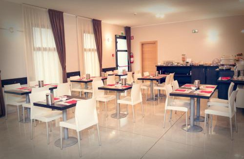 Brescello Hotel | HOTEL DON CAMILLO
