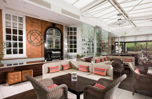Village Hotel | Hotel du Vin Cannizaro House Wimbledon