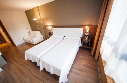 Laguna de Duero Hotel | Hotel Duero