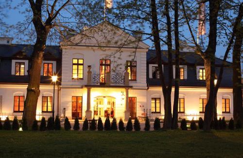Pradnik Bialy Hotel | Hotel Dwór Kościuszko