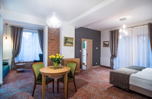Kazimierz Dolny Hotel | Hotel Dwa Księżyce