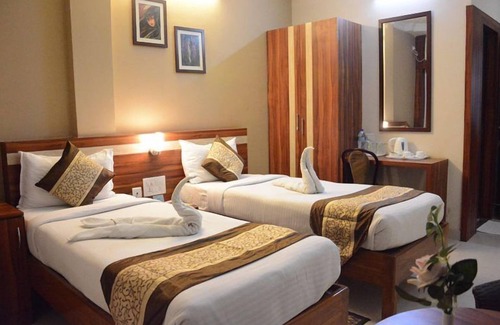 Bhubaneshwar Hotel | Hotel Eden roc