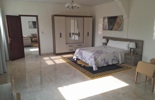 Wele-Nzas Province Hotel | Hotel elik obuc