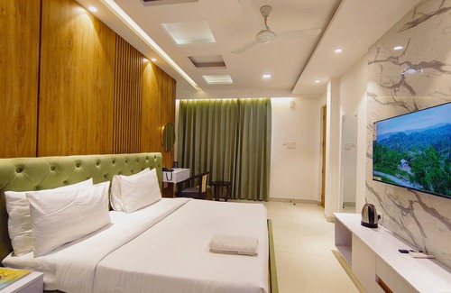 Sector 40 Hotel | Hotel ELite Millennium City Gurgaon