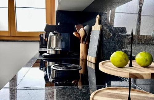 St. Gallen Apartment | Hotel Fürstenland Kybunpark free parking Netflix central Whg 3