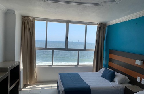 Manzanillo Resort | Hotel Fiesta Mexicana