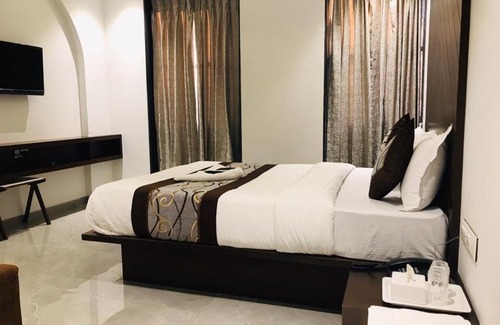Fort Hotel | Hotel Flora Suites - Fort