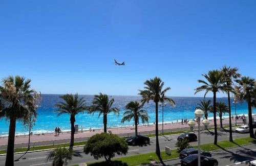 Les Baumettes Hotel | Hotel Flots d'Azur Promenade des Anglais