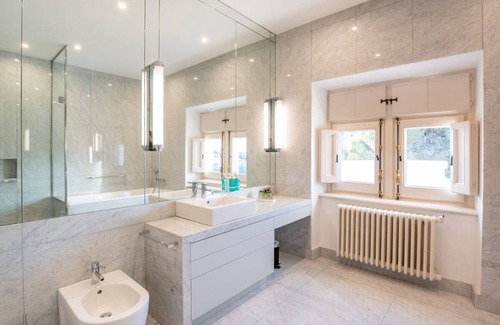 Avinyonet del Penedes Hotel | Hotel Font de la Canya